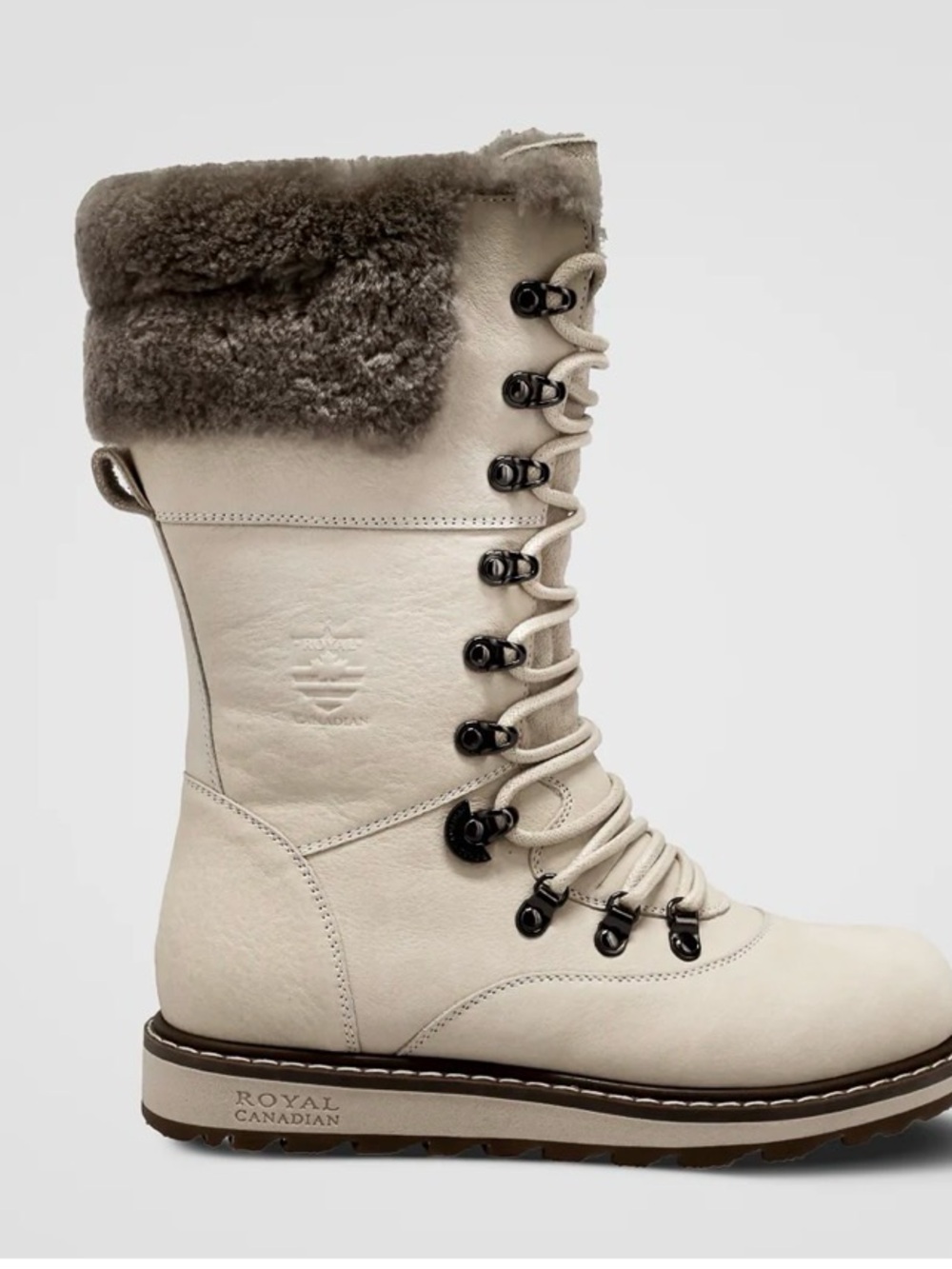 Royal Canadian Women's Castlegar mid-calf winter boots in Pale Ale.